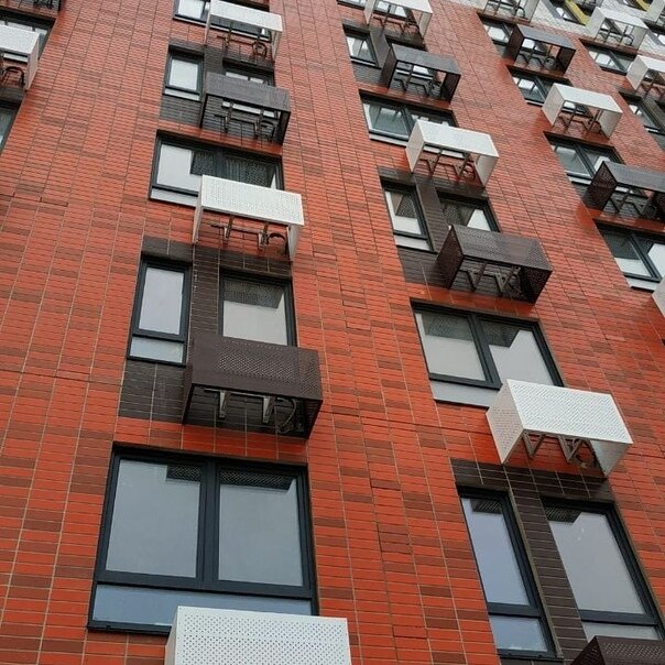 Современный фасад дома