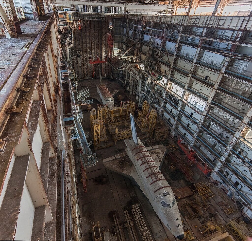 В монтажно-заправочном комплексе. апрель 2019 год