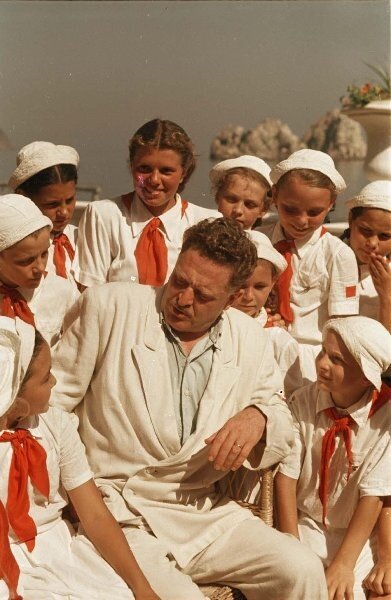 Назым Хикмет в Артеке, 1952 год.