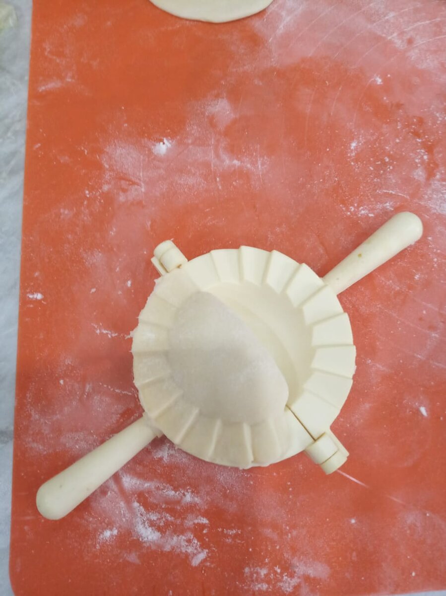 Очень удобная штучка, делаю всегда с ней быстро и очень удобно 