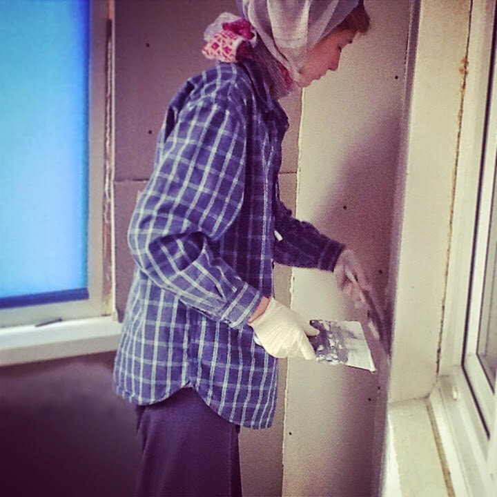 Шпаклюю стены