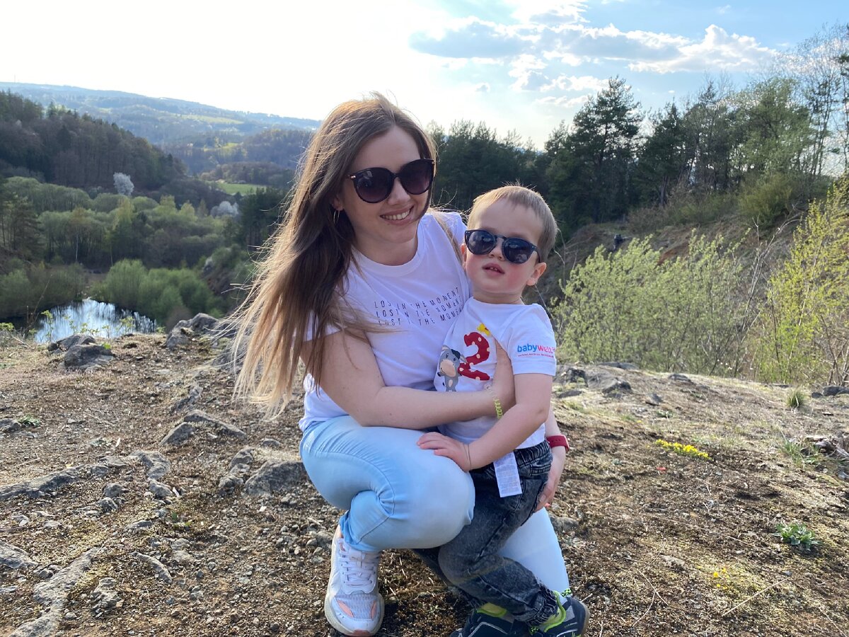 Апрель 2020. Гуляем за городом семьей