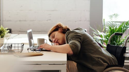 https://www.pexels.com/ru-ru/photo/4064174/