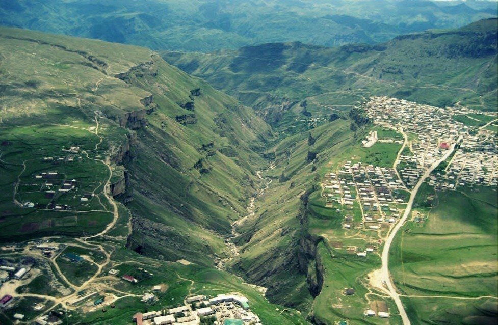 Село Хунзах Водопад Тобот