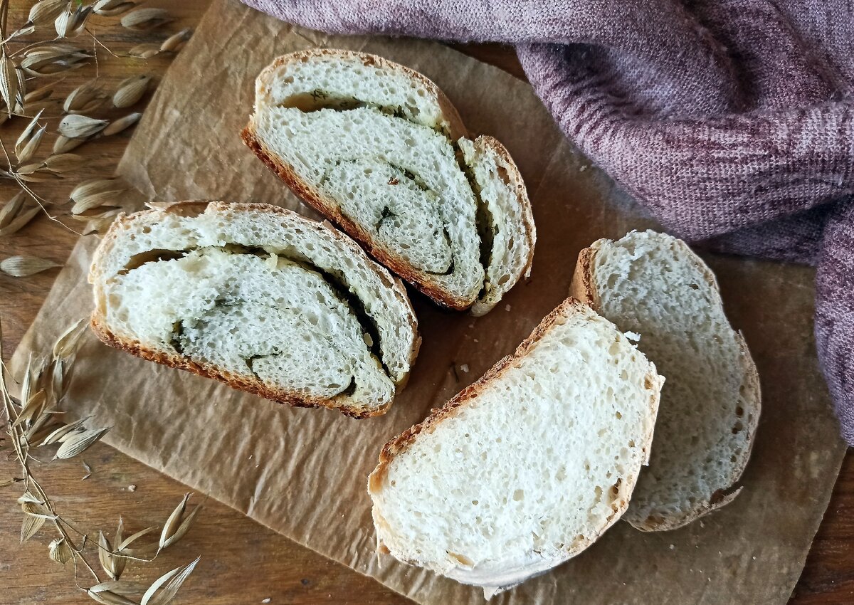 Хлеб с картошкой на сковороде