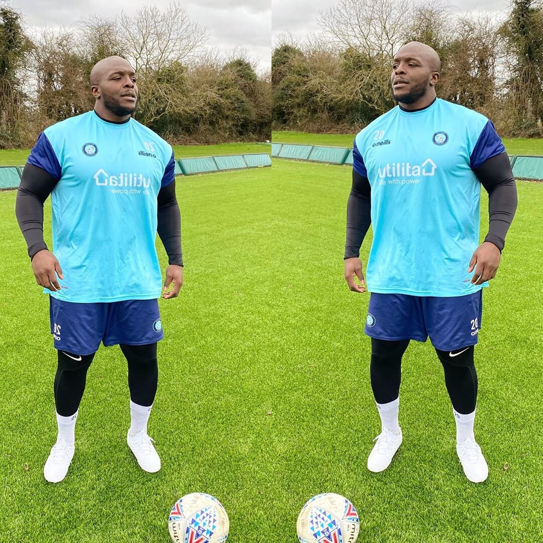 PES 2021 Adebayo Akinfenwa