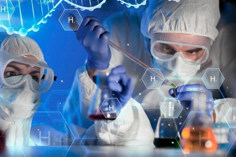 Разработка вакцины идёт полным ходом. Фото из открытых источников.