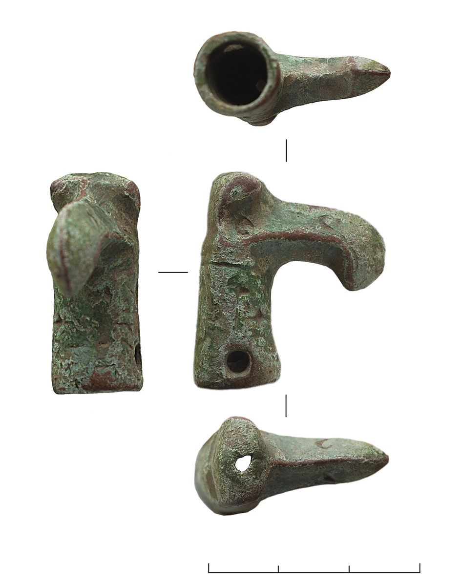 вещи рюрика. двузубец рюриковичей. фамильный знак князей рюриковичей. хазарская тамга археология. археологические находки древних славян.