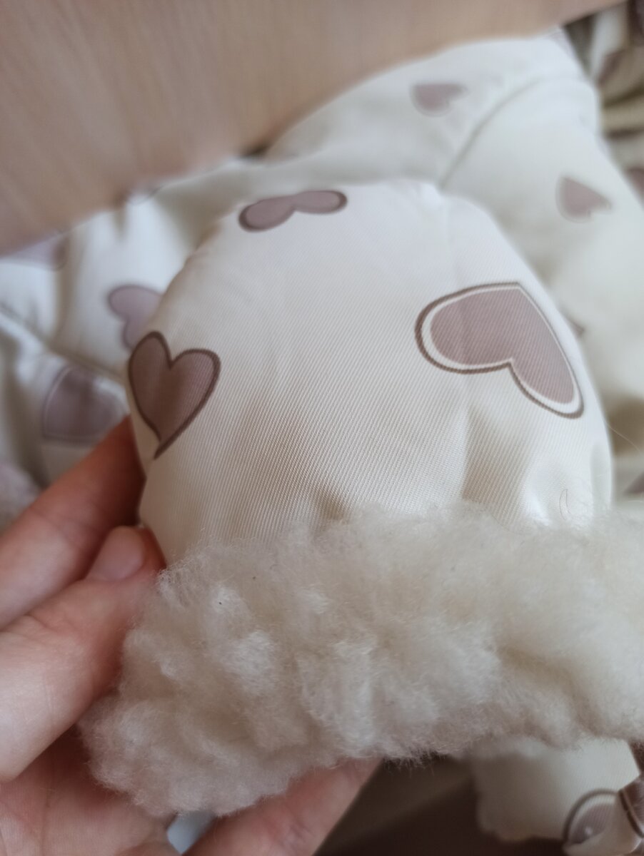 Рукавички из комплекта с комбинезоном