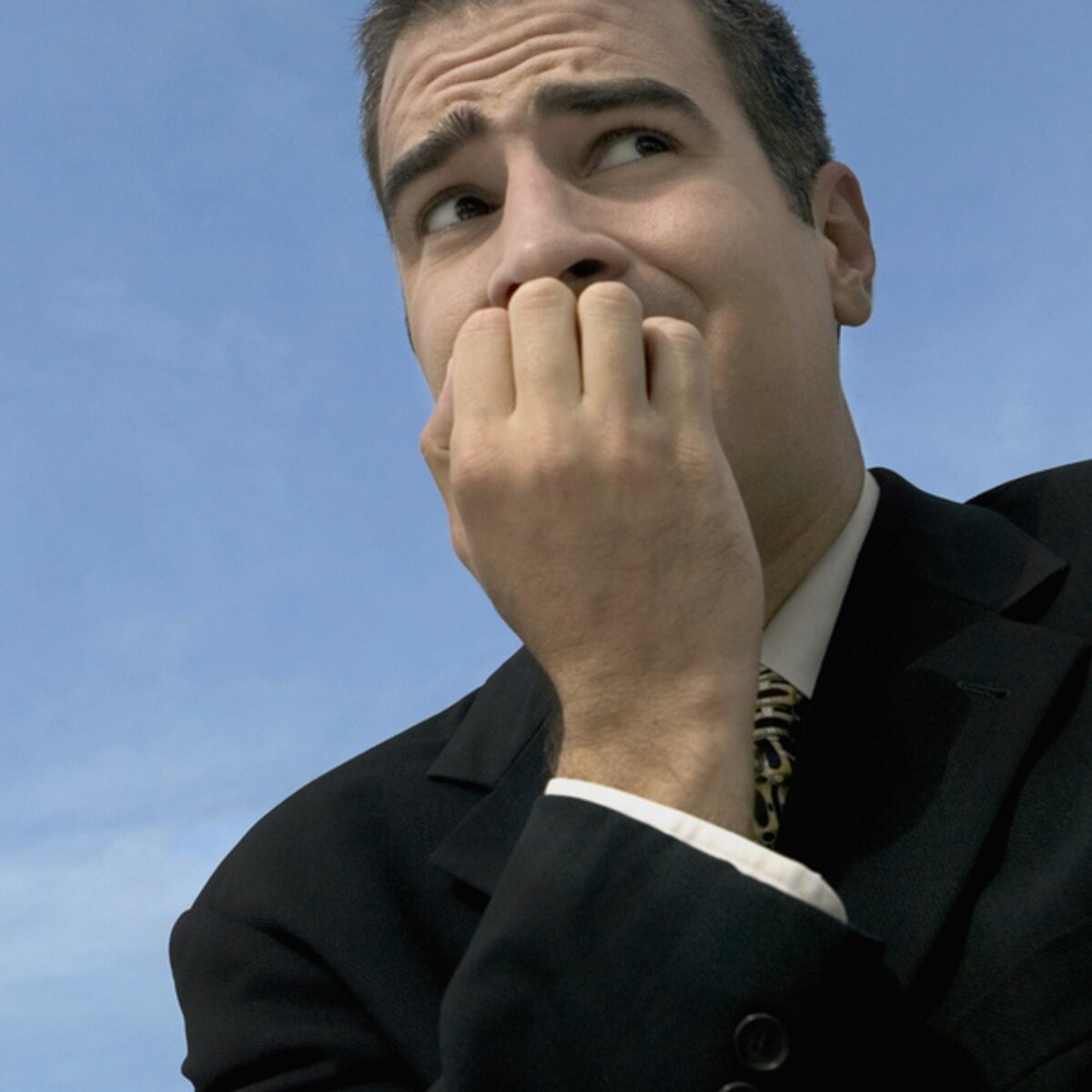 "сомневающийся подобен морской волне, ветром поднимаемой и развеваемой. Да не думает такой человек получить что‐нибудь от Господа." Иак.1:6,7