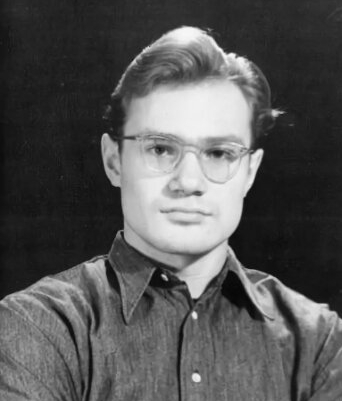 Женился на молодой актрисе и сделал её счастливой. Каким был в молодости Юрий Шерстнев и как выглядит его сын1