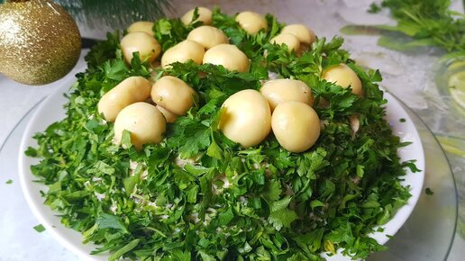 Салат с копченой курицей