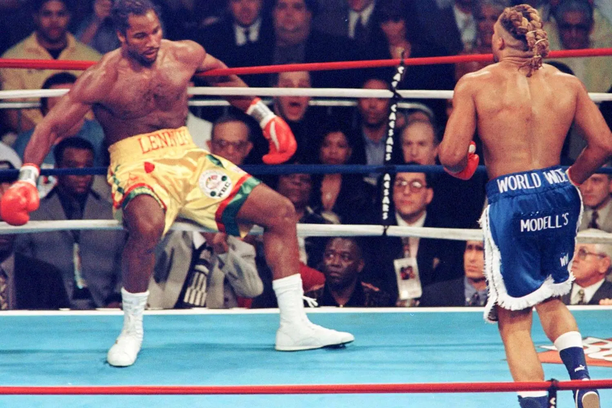 Lennox Lewis Майк Тайсон