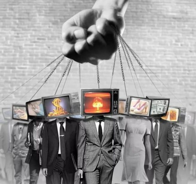 сми осуществляют пропаганду. либеральные сми в россии. сми осуществляют пропаганду. мировые информационные войны. сми карикатура.