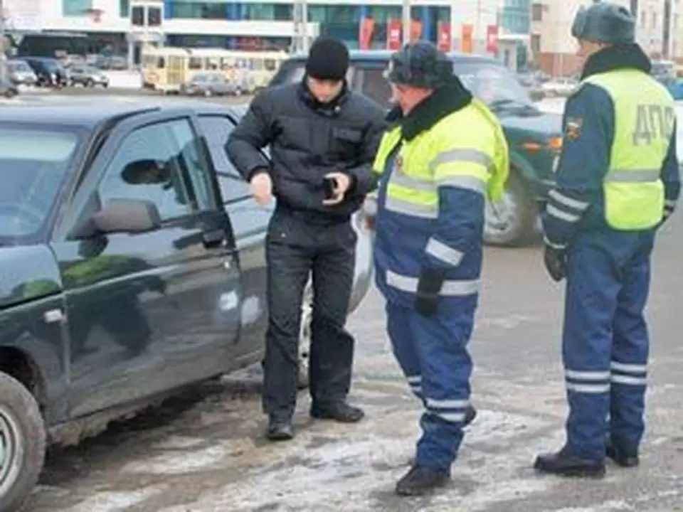 Полиция хочу. Задержание двух гаишников в Лучегорске. Погоня полиции. Погоня ДПС. ДПС И нарушитель.