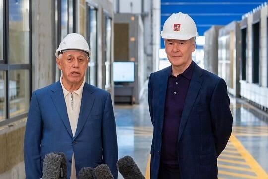    Собянин осмотрел строящийся уникальный комбинат модульного домостроения