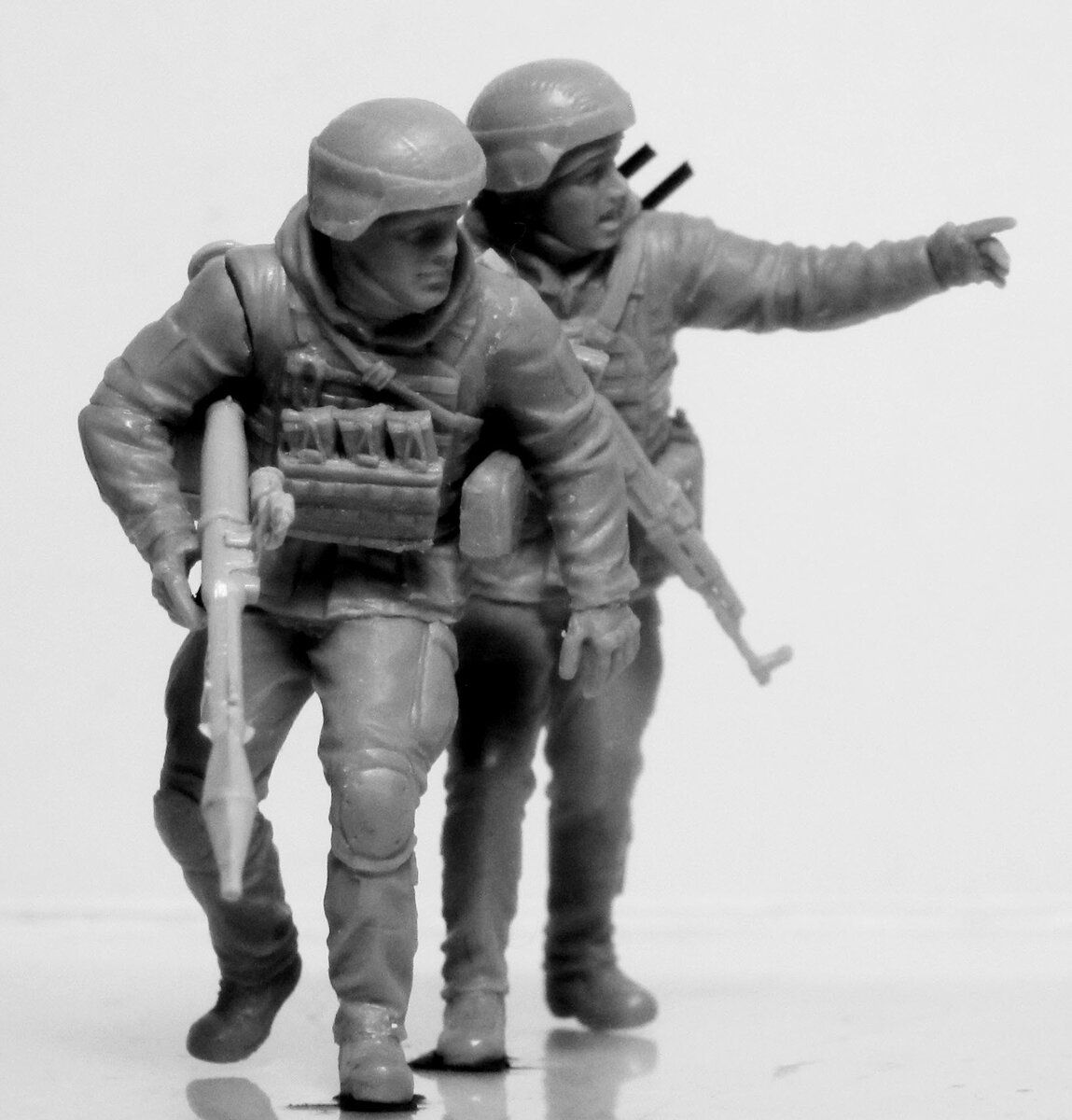 Коалиция-СВ-КШ и Ми-8МТ от Trumpeter, модели 2023 года из каталога Звезды, Гвоздика от AlexMiniatures, новые модели от ADV и другие новости.