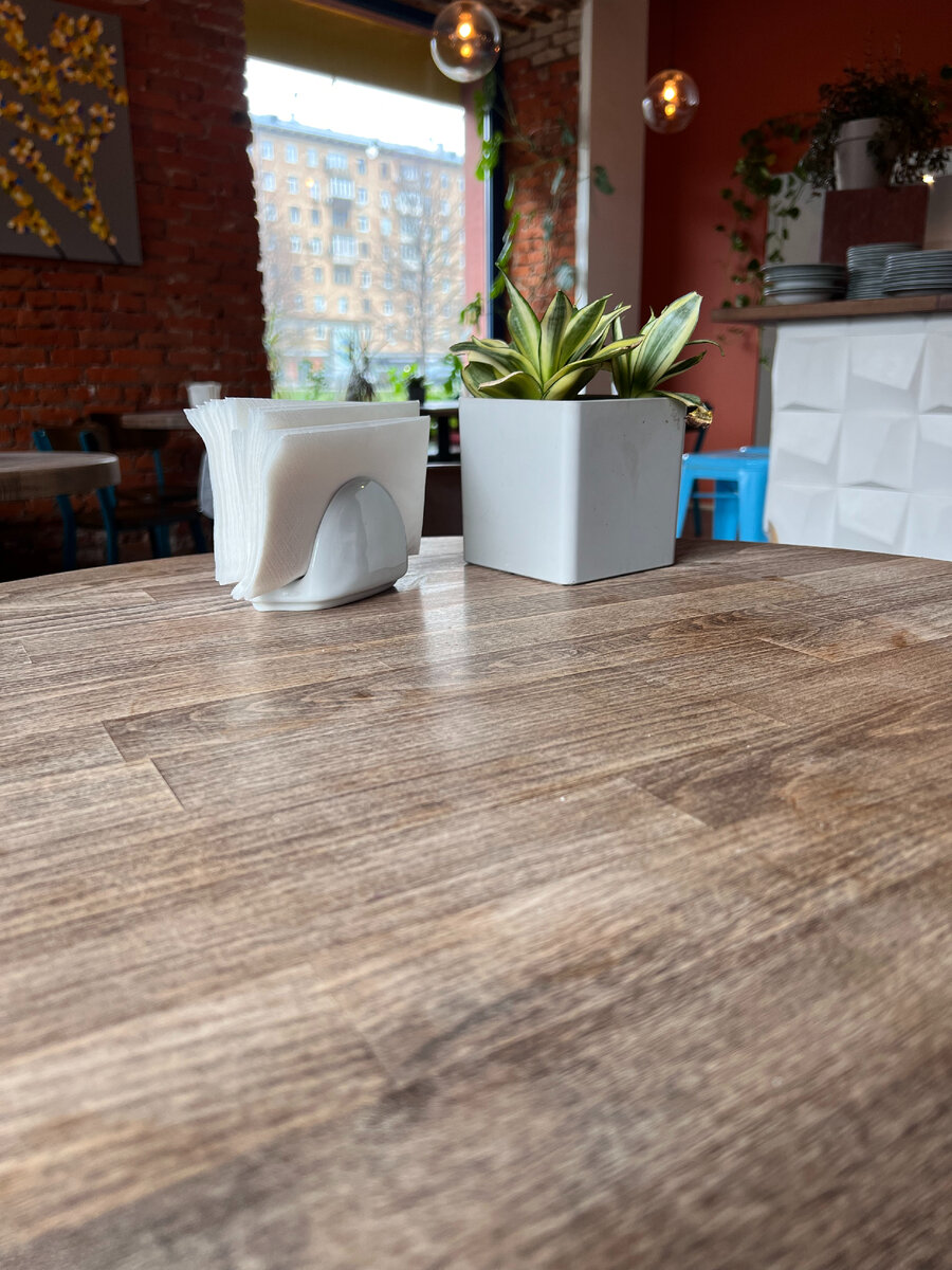 Столы чистые