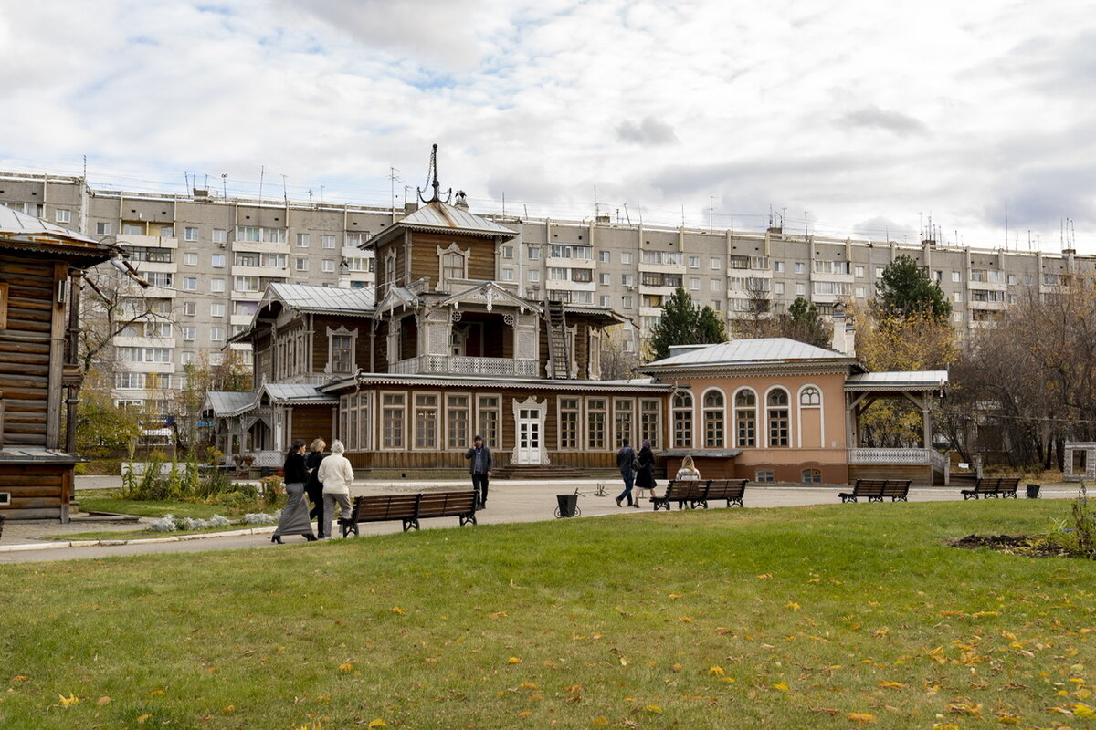 Ледокол, совриск и усадьбы: главные культурные места Иркутска | Яндекс  Карты | Дзен