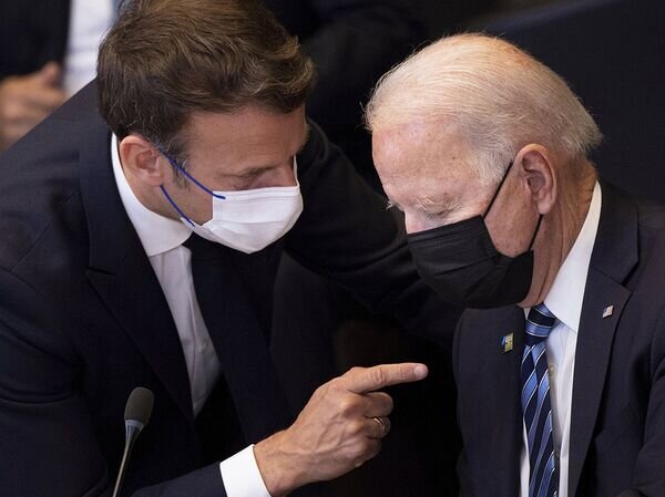   © AP Photo / Brendan Smialowski/Pool via AP