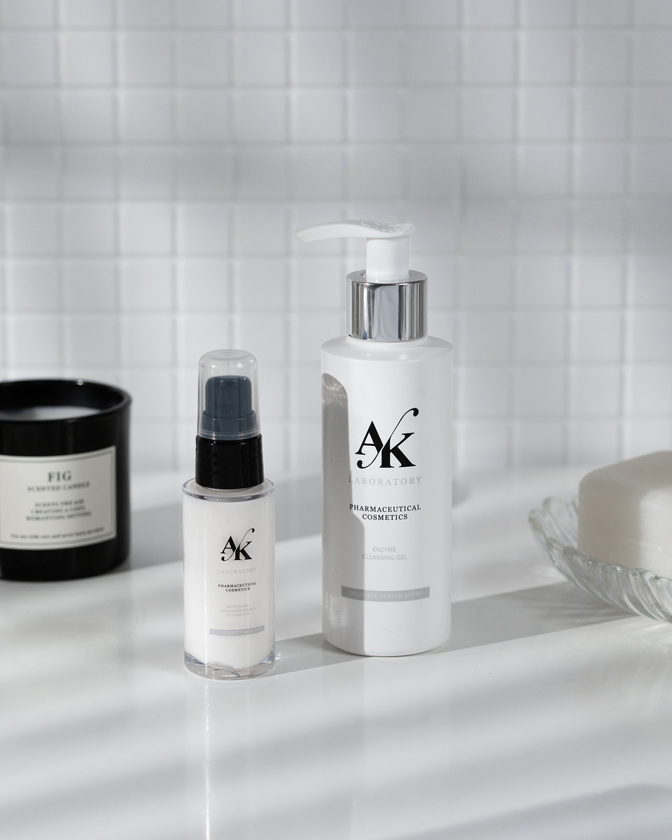 Крем-сыворотка для лица, шеи и области вокруг глаз «Perfect skin», 30 ml; Ферментативный гель для умывания "Delicate purification", 150ml 
