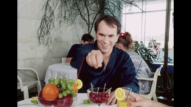 Кадр из кинофильма "Классик"