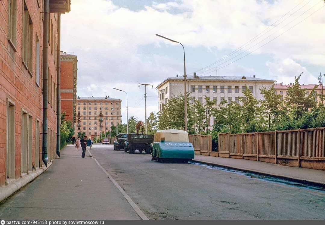 Город 60 лет. Город Москва 1963 год. Школа номер 360 Москва. Школа номер 1 Воронеж.