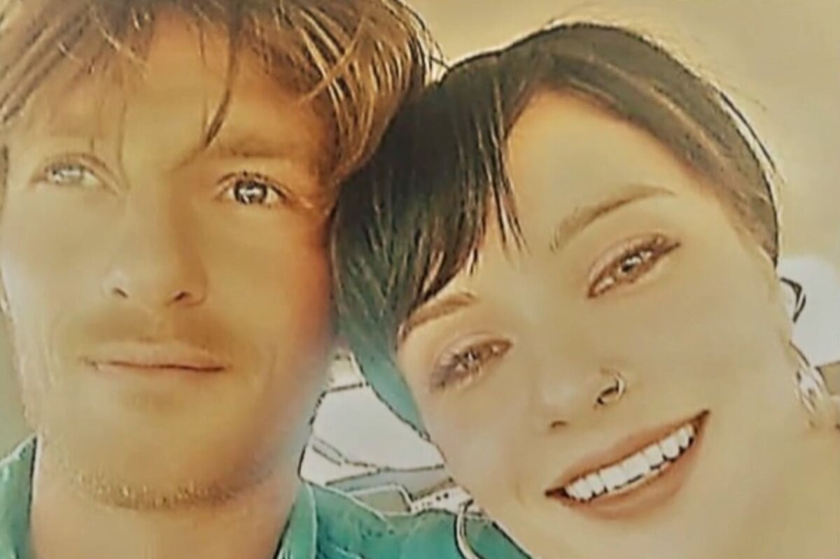    Кира Малинина обручилась с американцем Джозефом (слева)Кадр из видео