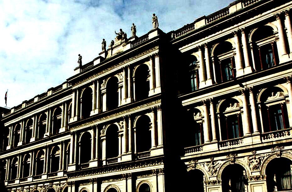 Аглицкий МИД.