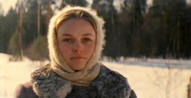 Наталья Андрейченко в фильме «Долги наши». Кадр из фильма