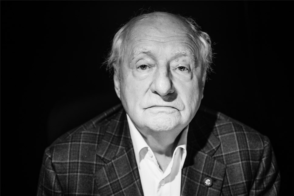 Марк Захаров