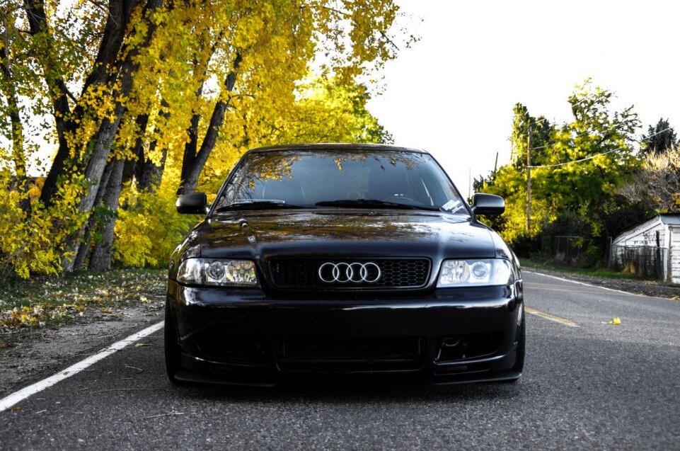 Б 5с. Audi a4 b5. Audi a4 b5 черная. Audi a4 b5 Tuning. Ауди а4 б5 черная