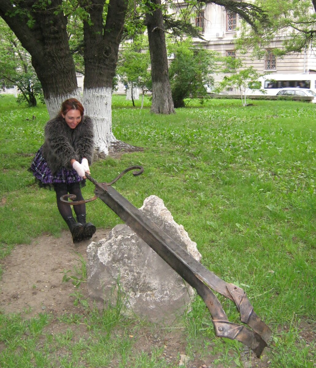 Не каждый подвиг по плечу настям... Есть в мире типичные мужские и женские занятия, видимо.