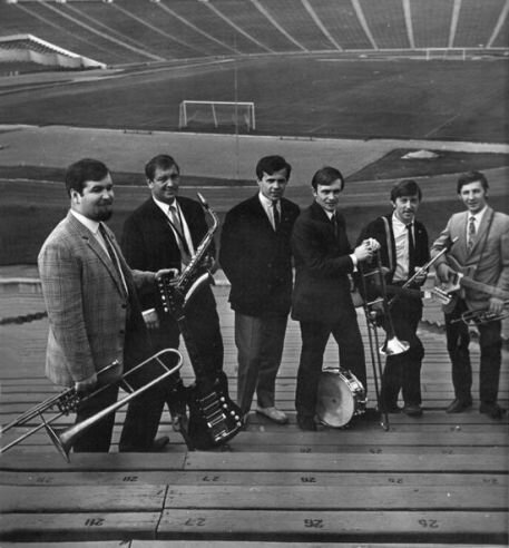 ВИА «Авангард» перед поездкой в Донецк