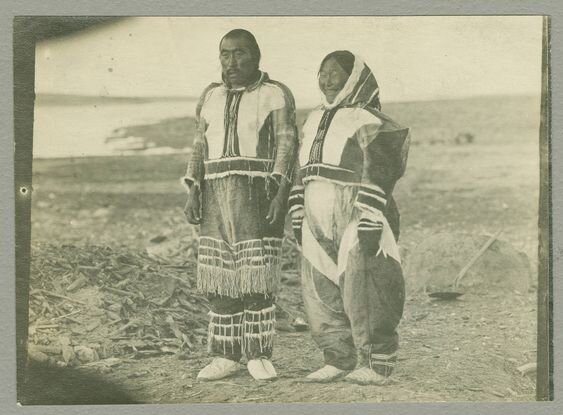 В "парадном" одеянии... Фото из архива В.Стефанссона 