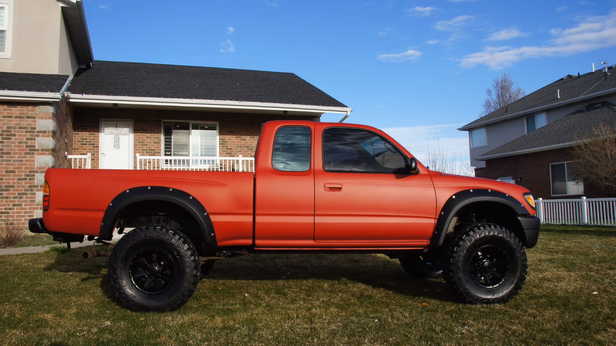 Toyota Tacoma Pickup 2000 Monster