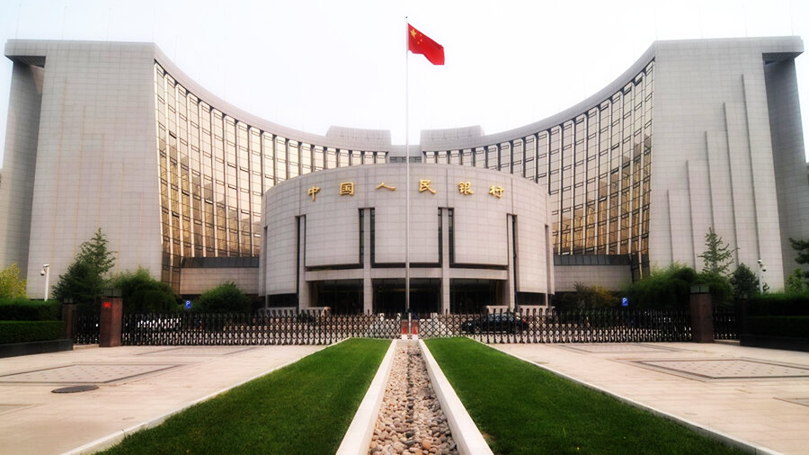Народный банк Китая (НБК) завершил очередной этап разработки государственной криптовалюты в сотрудничестве с частными компаниями. Теперь НБК создает законодательную базу для обращения цифрового юаня.