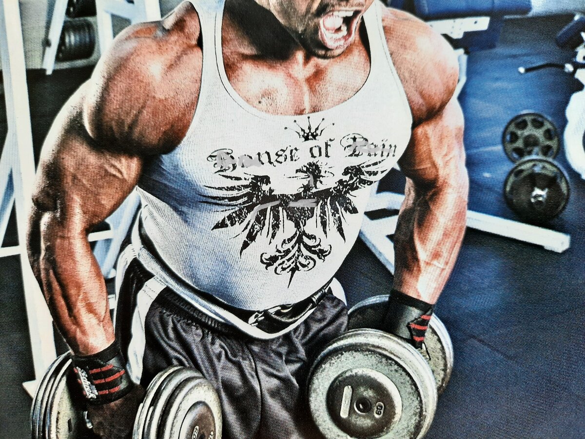 Тренировка дельт