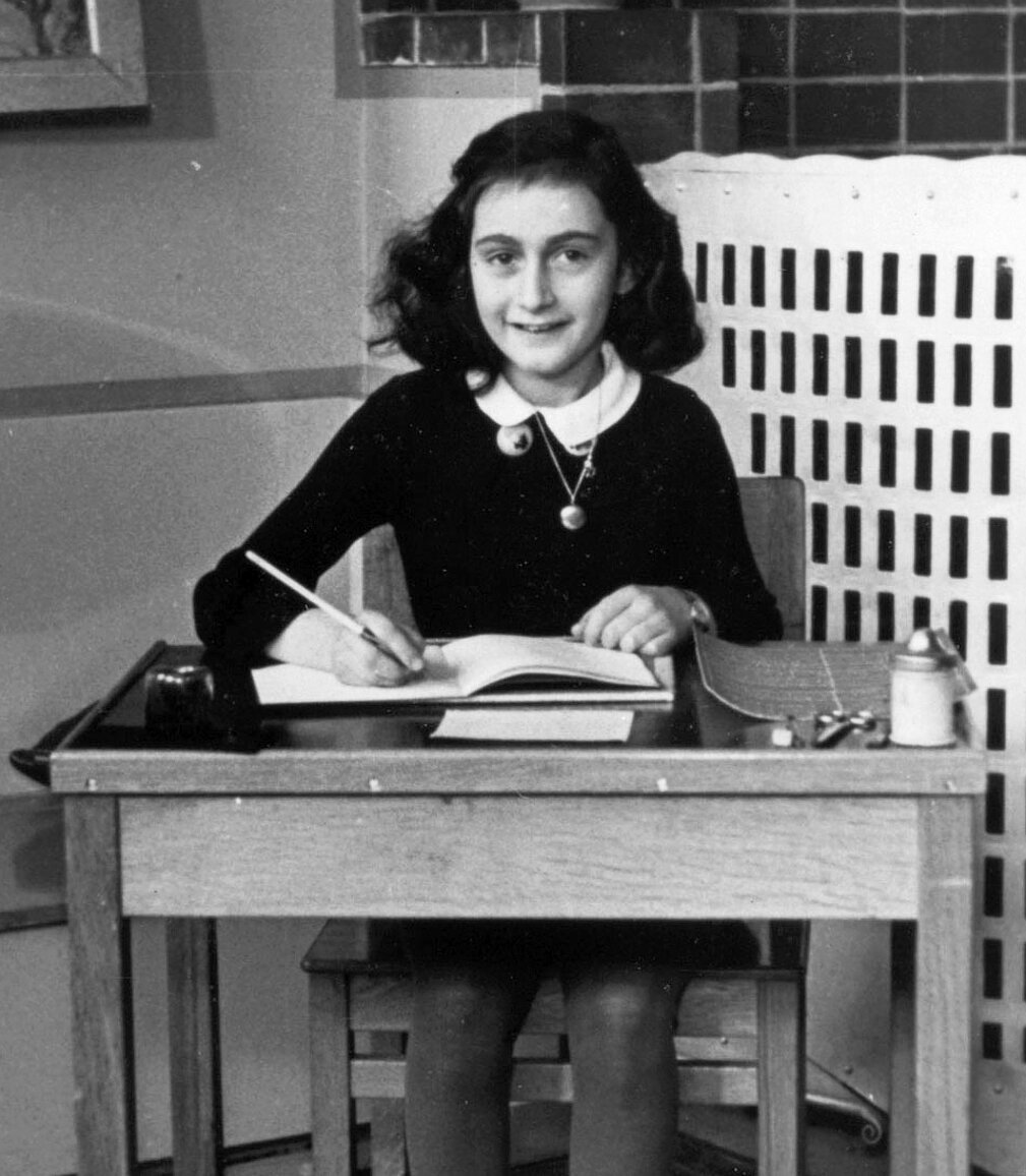 Анна Франк в выпускном классе начальной школы, 1940 год. Фото: annefrank.org