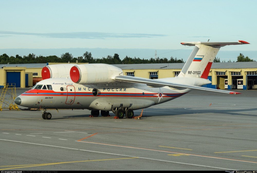 Антонов Ан-74, RF-31122 (фото из свободных источников)