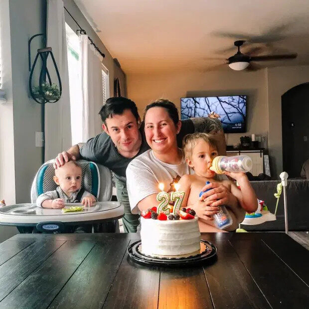 Криста с детьми и мужем