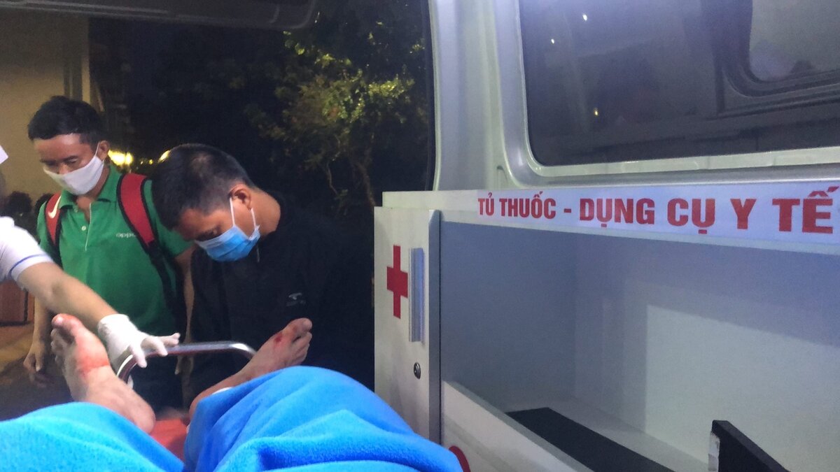 Вид из салона скорой помощи. Фото моё.