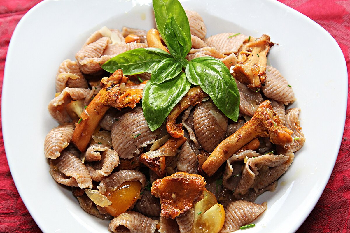 Блюдо с лисичками