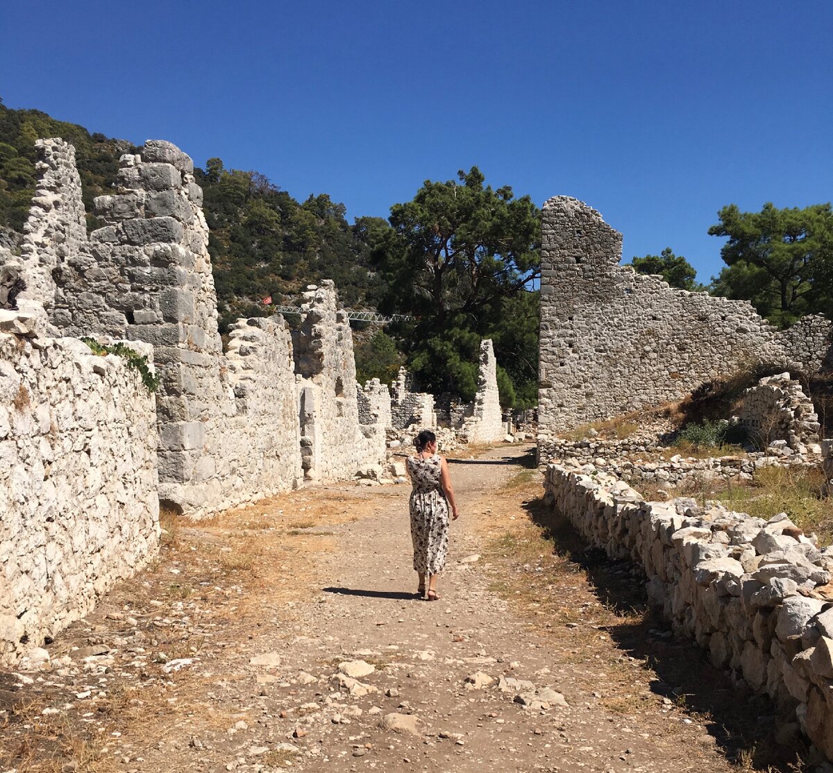 Олимпос. Гуляем между руин древнего города (личный архив)