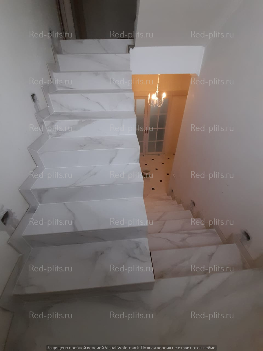 Облицовка лестницы керамогранитом Monte Tiberio | Red-plits | Дзен