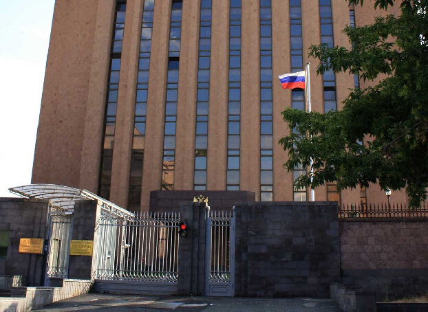 здание посольство России в Армении