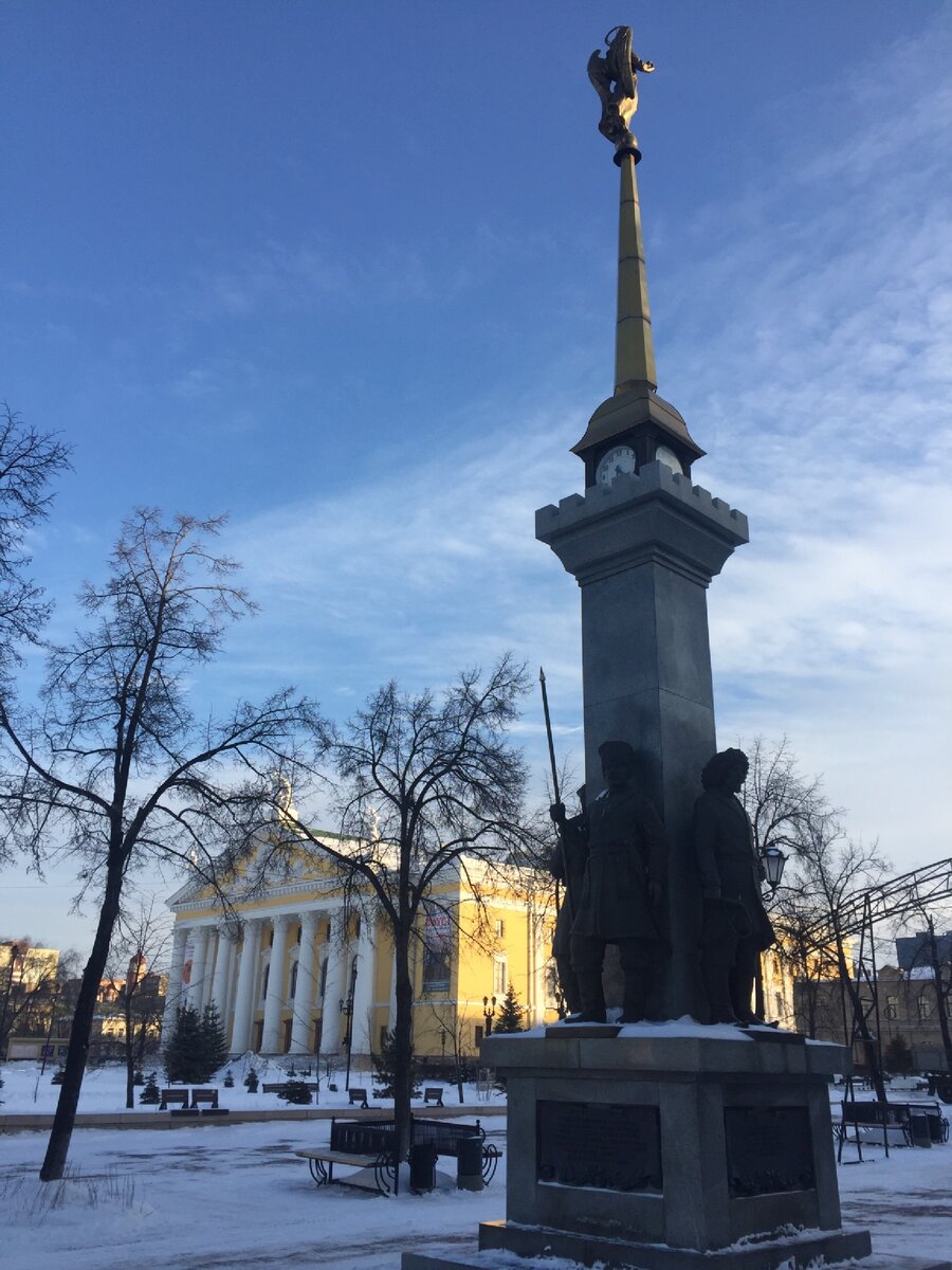 Челябинск. Начало пешеходной улицы Кировки. Фото сделано автором и принадлежит автору.