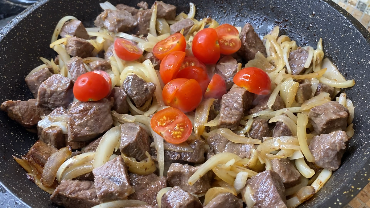 Давно не ел мяса вкуснее этого. Теперь это мой любимый рецепт, советую вам  его приготовить (просто и не дорого) | Гастрономическая Шизофрения | Дзен