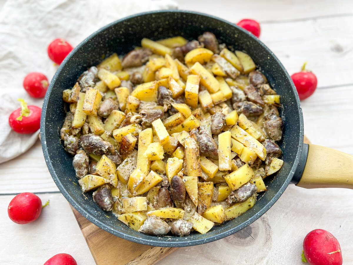 Куриные сердечки на сковороде