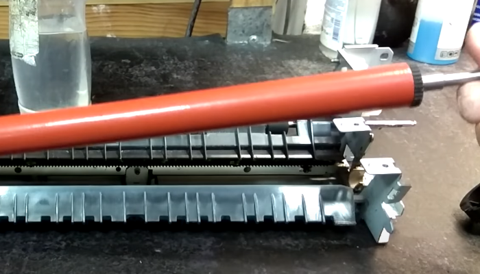 Фото 8. Устанавливаем новый резиновый вал